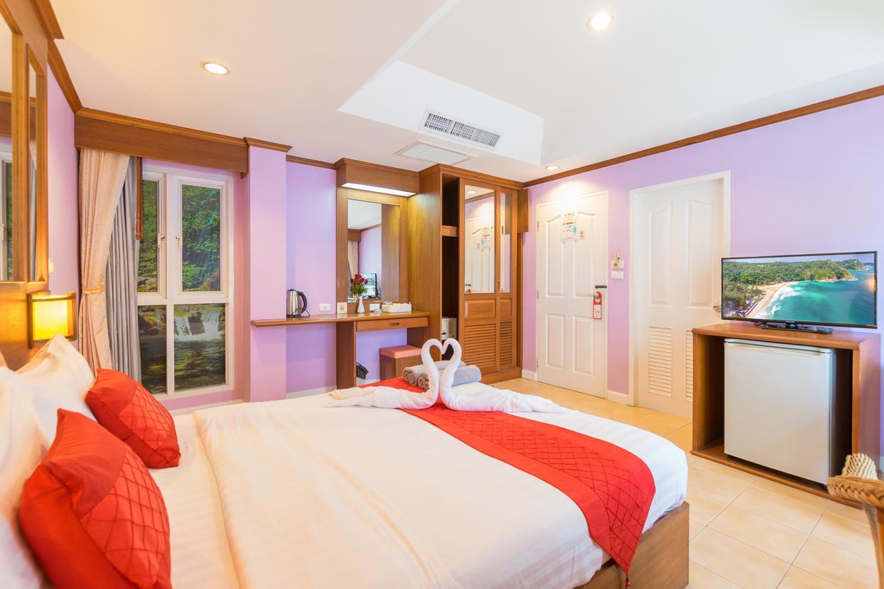 Chaba Kata Beach Hotel Room photo